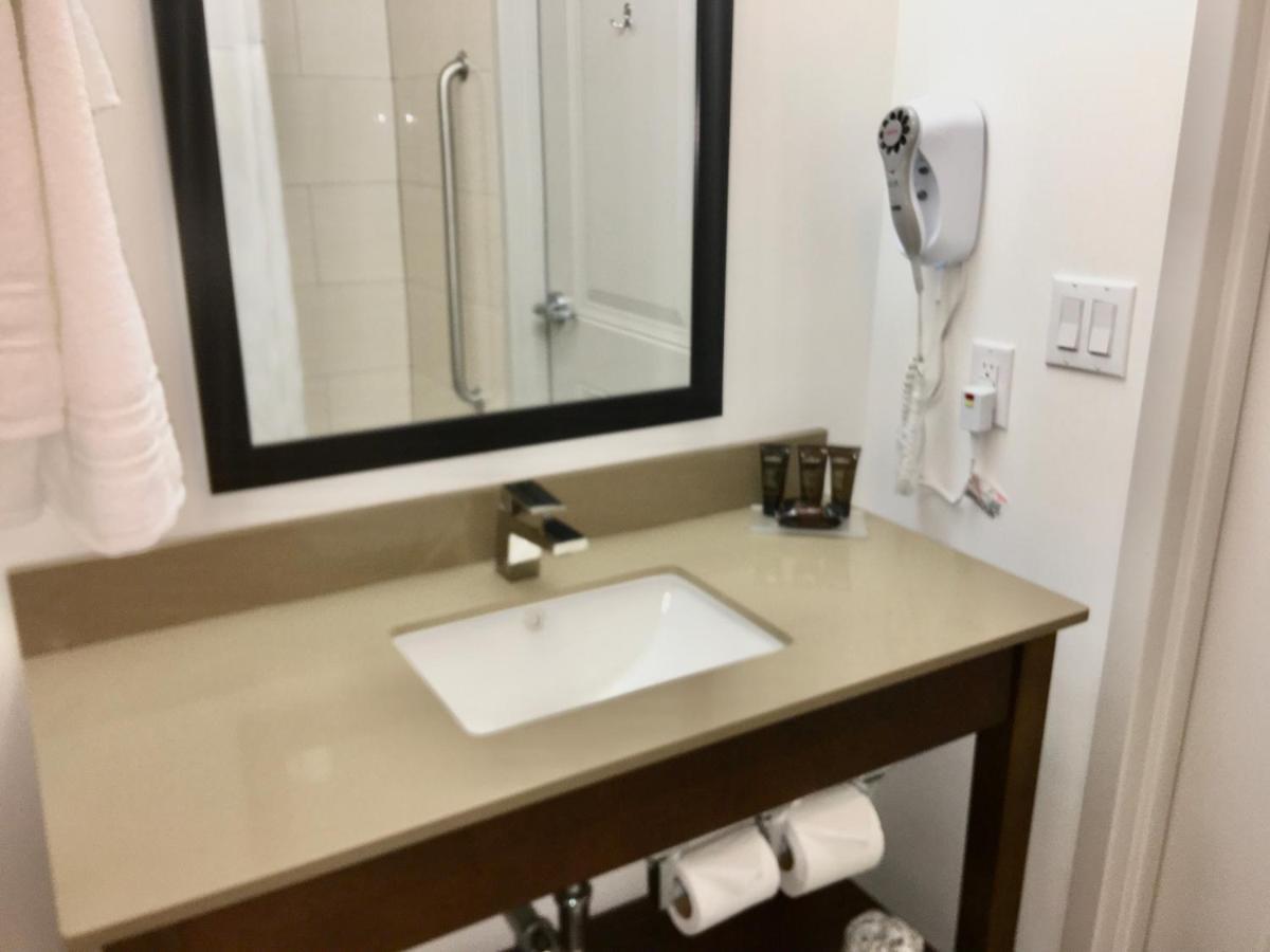 Wingate By Wyndham Jfk Airport, Far Rockaway Ny Hotel New York Kültér fotó